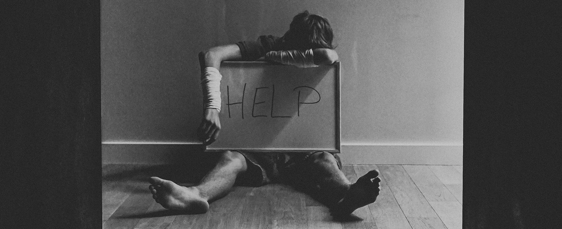 Samookaleczenia – zagłuszanie jednego bólu innym…